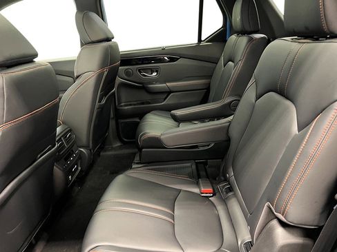 New 2025 Honda Pilot TrailSport image 28