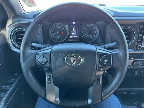 Used 2023 Toyota Tacoma TRD Off-Road image 20