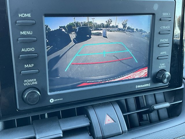 Used 2020 Toyota RAV4 LE FWD image 27