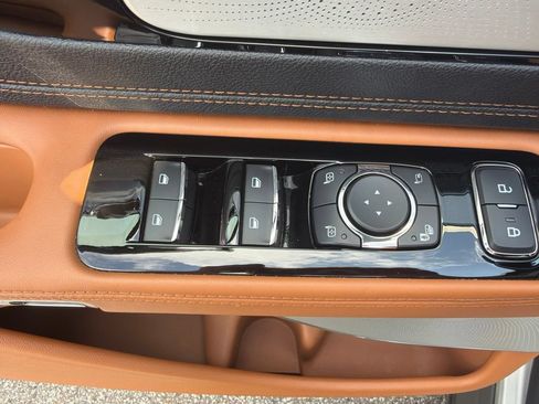 Used 2020 Lincoln Aviator Black Label Grand Touring w/ Class IV Trailer Tow Package AWD/4WD image 19
