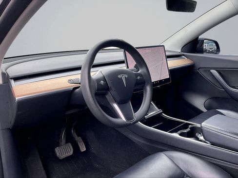 Used 2020 Tesla Model Y Long Range AWD/4WD image 13