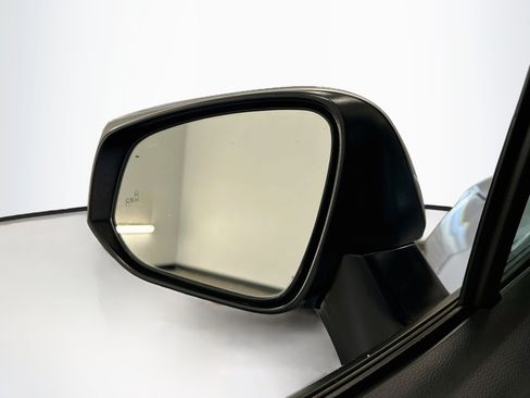 Used 2025 Toyota RAV4 XLE AWD/4WD image 16