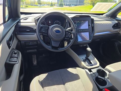 Certified 2025 Subaru Forester AWD/4WD image 18