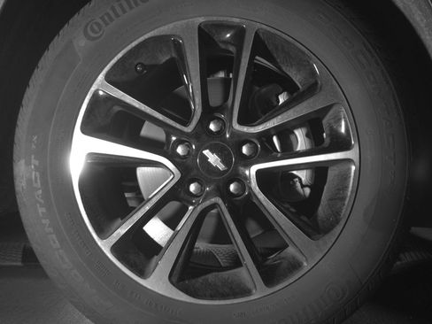 Used 2025 Chevrolet TrailBlazer LT image 13