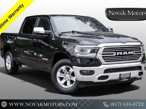 Used 2023 RAM 1500 Laramie AWD/4WD image 1