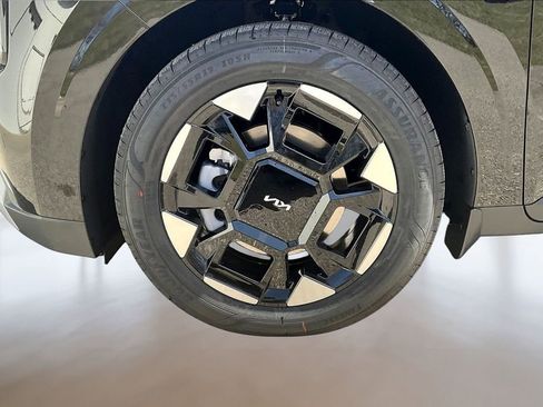 New 2026 Kia Carnival EX image 12