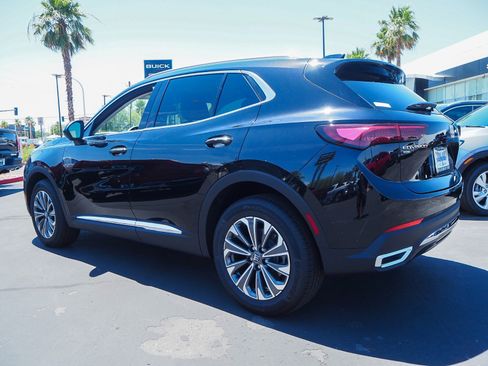 New 2025 Buick Envision Preferred image 3