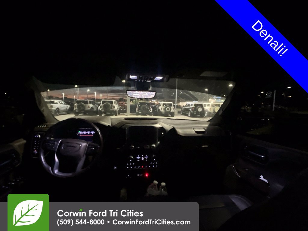 Used 2020 GMC Sierra 1500 Denali w/ Denali Ultimate Package AWD/4WD image 10