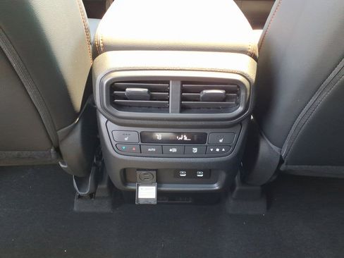 New 2026 Honda Pilot TrailSport image 12