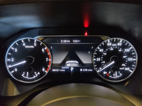 Used 2021 Nissan Rogue SV FWD image 23