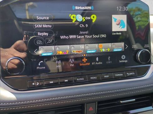 Certified 2023 Nissan Rogue SL w/ SL Premium Package image 15