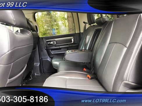 Used 2018 RAM 2500 Laramie w/ Sport Appearance Group AWD/4WD image 14