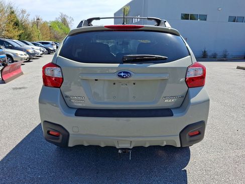 Used 2017 Subaru Crosstrek 2.0i Premium image 5
