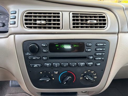 Used 2007 Ford Taurus SE image 22