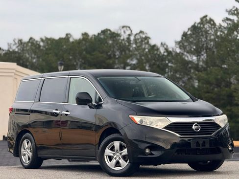 Used 2012 Nissan Quest SV w/ Value Cargo Pkg image 4