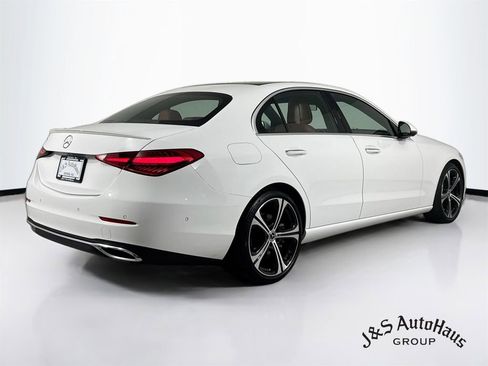 Used 2022 Mercedes-Benz C 300 Sedan w/ Exclusive Trim Package image 7