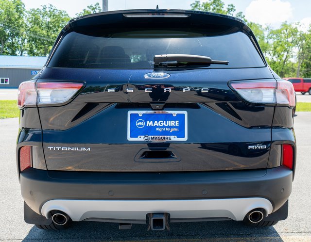 Certified 2021 Ford Escape Titanium w/ Class II Trailer Tow Package AWD/4WD image 7