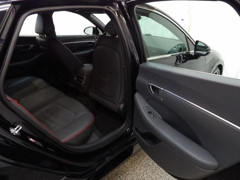 Used 2021 Hyundai Sonata SEL Plus w/ Tech Package FWD image 11