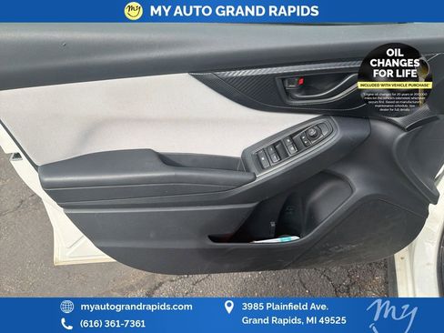 Used 2018 Subaru Crosstrek 2.0i Premium w/ Eyesight System image 6