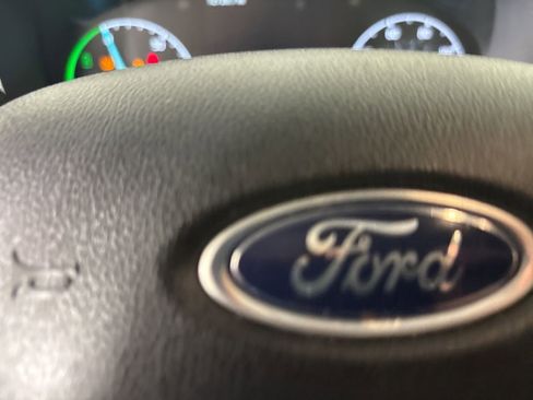 Used 2024 Ford Maverick XL image 13