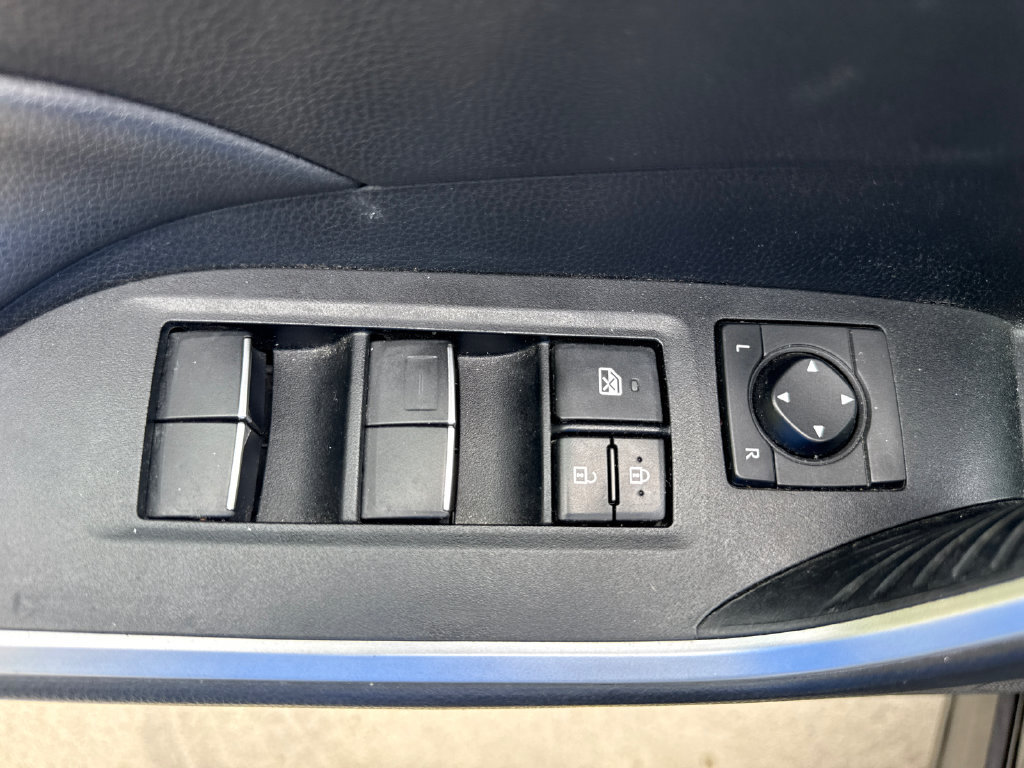 Used 2020 Toyota RAV4 XLE Premium AWD/4WD image 14