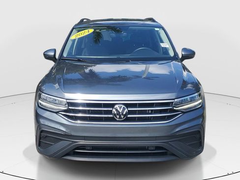 Used 2024 Volkswagen Tiguan S image 2