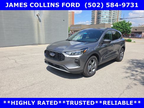 Used 2025 Ford Escape ST-Line w/ Equipment Group 301A FWD image 3