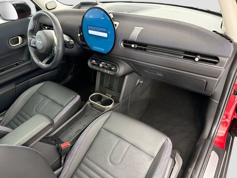 Certified 2025 MINI Cooper S FWD image 18