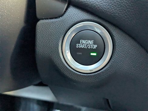 Certified 2021 Chevrolet Equinox LT image 24