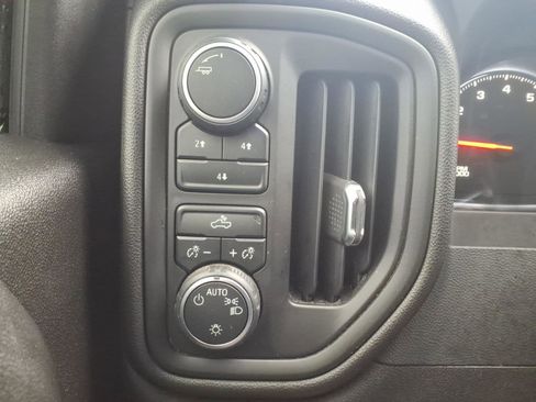 Used 2024 Chevrolet Silverado 3500 W/T w/ WT Convenience Package image 17