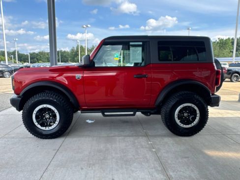 Certified 2024 Ford Bronco Big Bend w/ Sasquatch Package AWD/4WD image 4