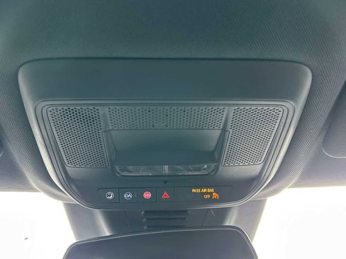 Used 2024 Chevrolet Equinox EV LT image 30