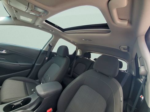 Certified 2023 Hyundai Kona SEL w/ Convenience Package AWD/4WD image 17