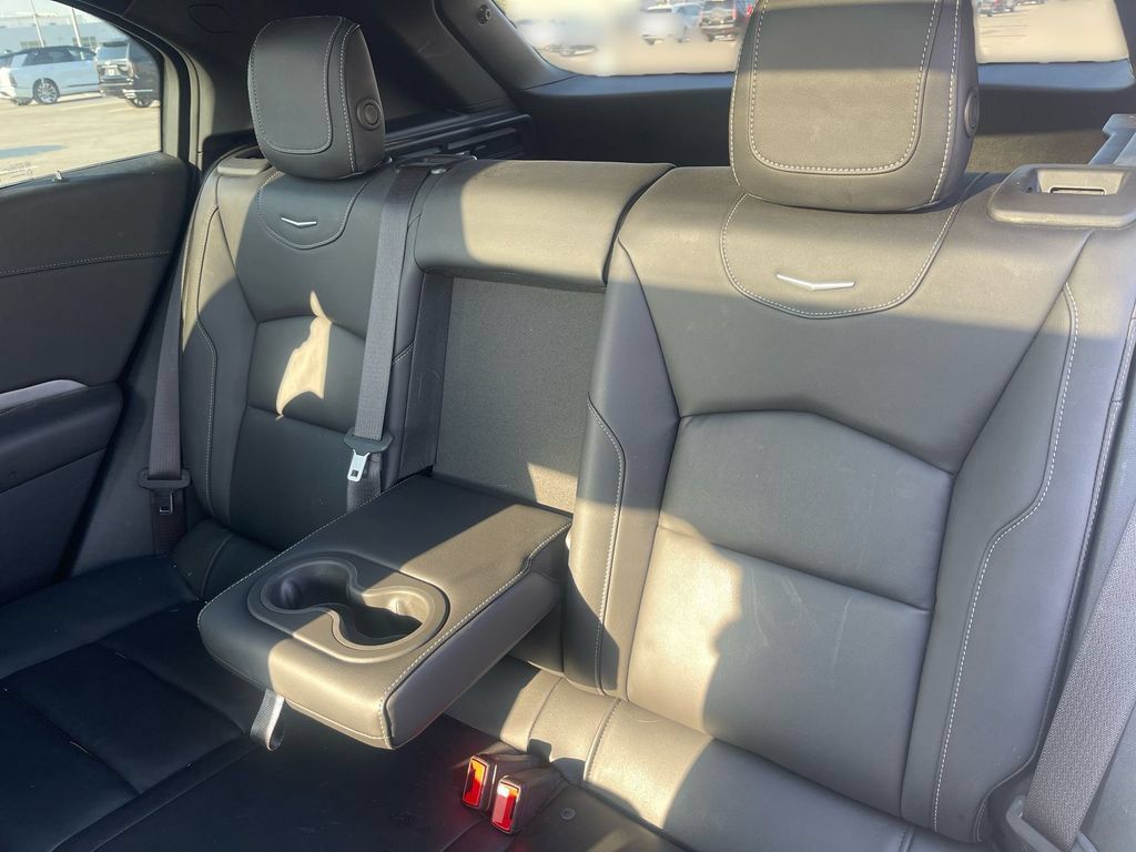 Certified 2024 Cadillac XT4 Premium Luxury w/ Cold Weather Package AWD/4WD image 15