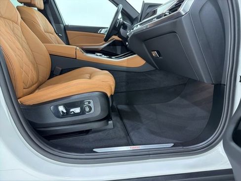 Certified 2024 BMW X5 xDrive40i w/ Premium Package AWD/4WD image 20