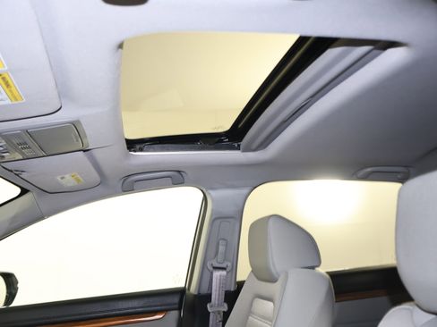 Used 2019 Honda CR-V EX image 39
