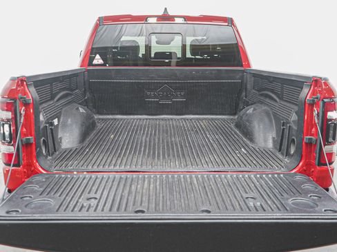 Used 2021 RAM 1500 Sport w/ Leather & Sound Group AWD/4WD image 16