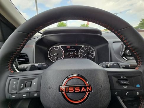 New 2026 Nissan Rogue SV AWD/4WD image 25