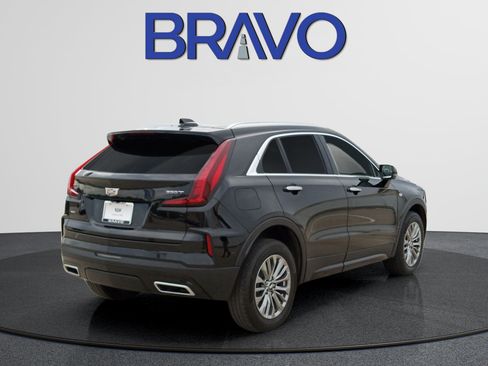 Used 2025 Cadillac XT4 Premium Luxury AWD/4WD image 5