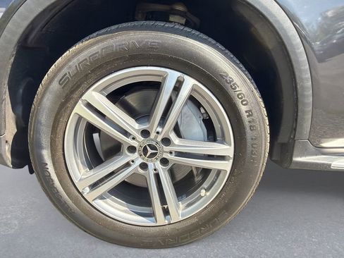 Used 2021 Mercedes-Benz GLC 300 4MATIC image 19
