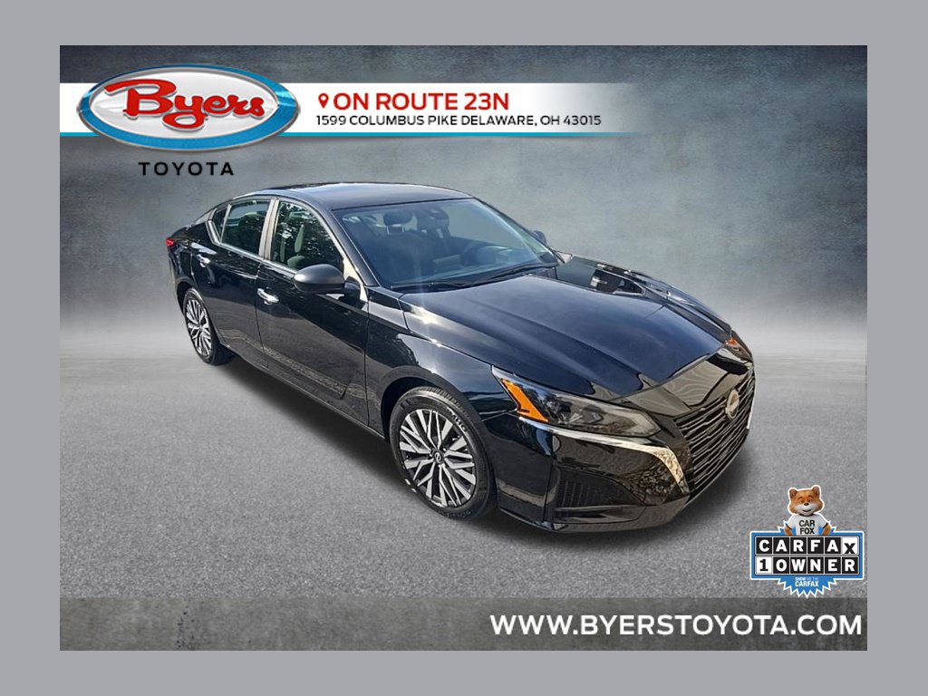 Used 2025 Nissan Altima 2.5 SV FWD image 1