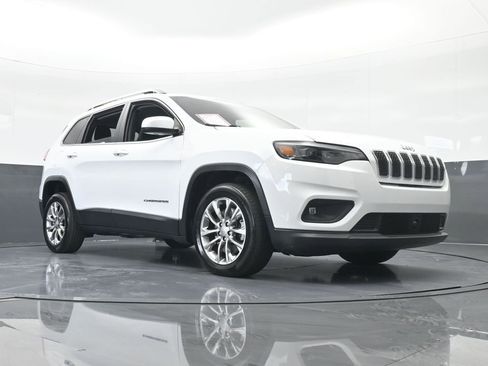 Used 2021 Jeep Cherokee Latitude Lux w/ Comfort/Convenience Group image 60