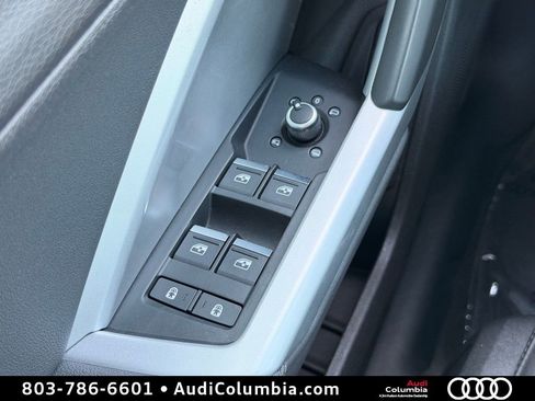 Used 2022 Audi Q3 2.0T Premium Plus AWD/4WD image 25