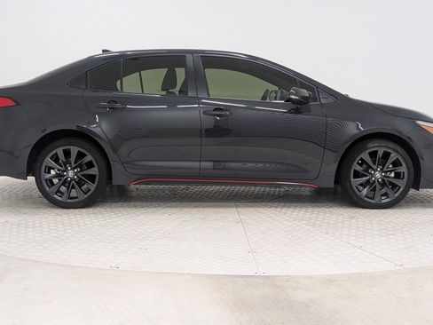 Used 2023 Toyota Corolla SE image 7