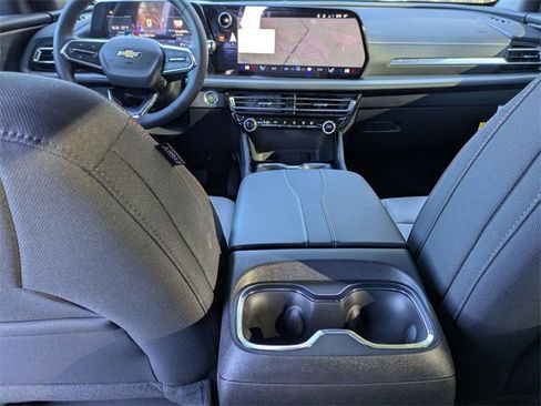 New 2026 Chevrolet Traverse LT image 26