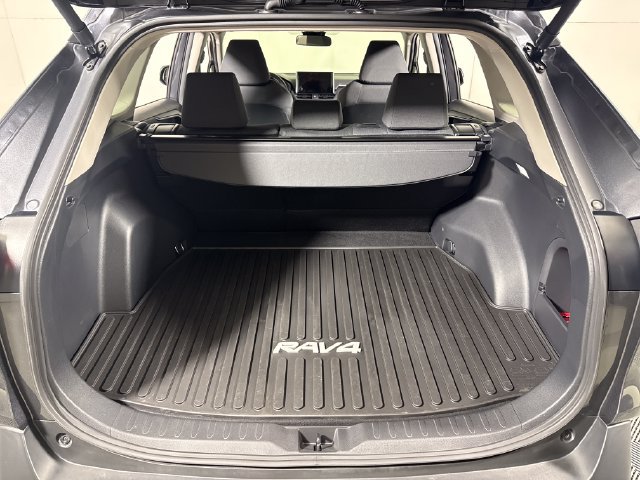 Certified 2024 Toyota RAV4 XLE w/ Convenience Package AWD/4WD image 42