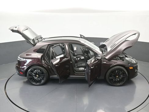 Used 2025 Porsche Macan GTS AWD/4WD image 74