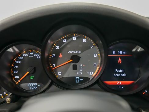 Used 2019 Porsche 911 GT3 RS RWD image 22