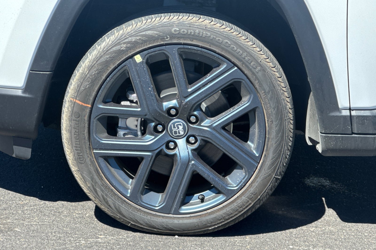 New 2026 Jeep Compass Latitude AWD/4WD image 24