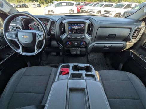 Used 2022 Chevrolet Silverado 1500 LT RWD image 13
